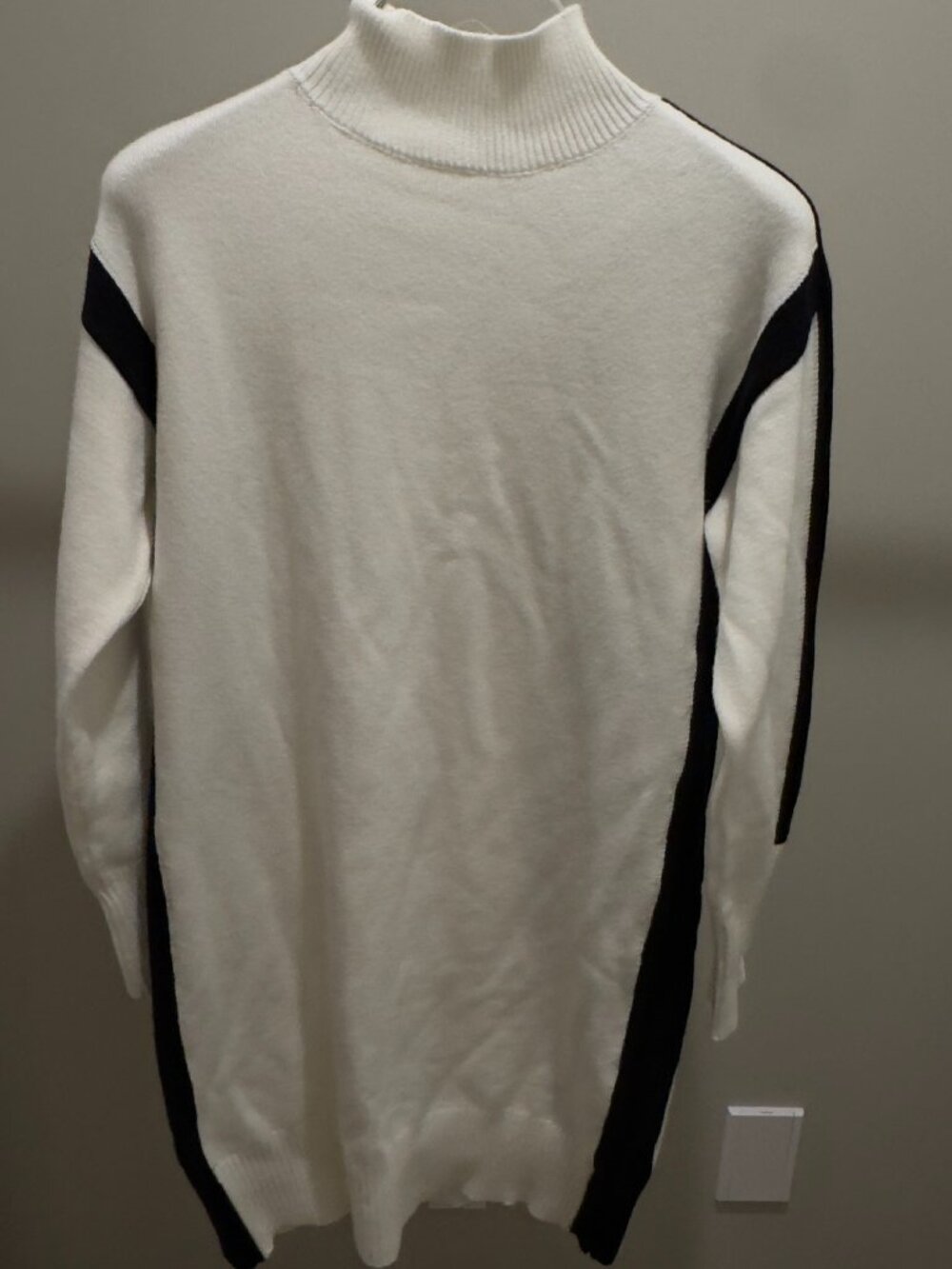 Mint Velvet White Black Colorblock Turtleneck Sweater Dress M
